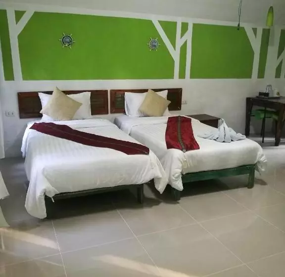 ホテル River Marina Resort