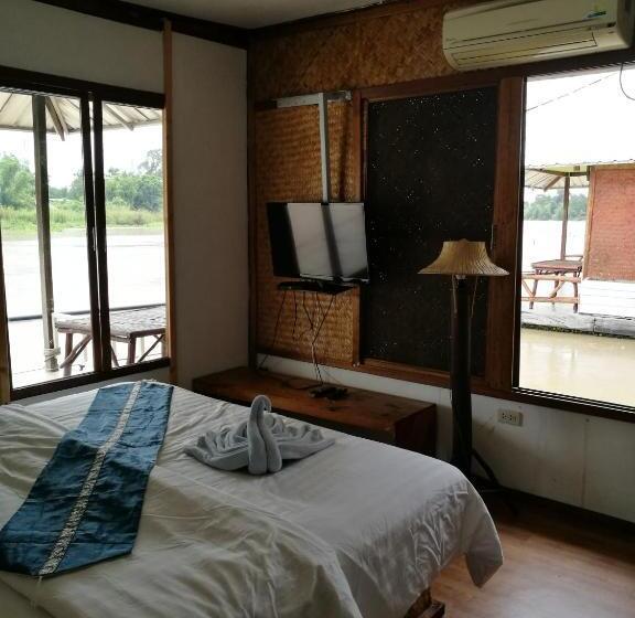 בית מלון כפרי River Marina Resort