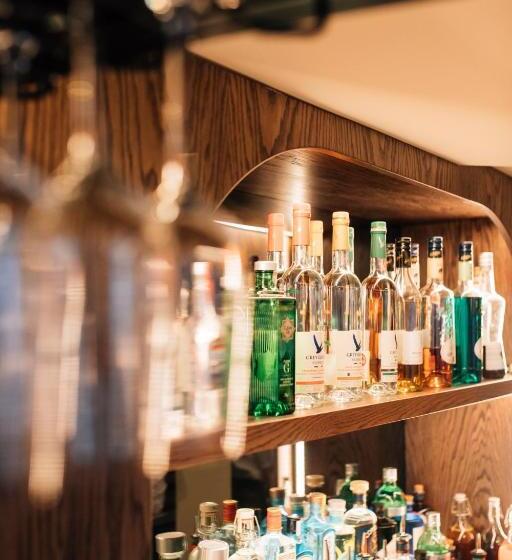 בית מלון כפרי The Nines