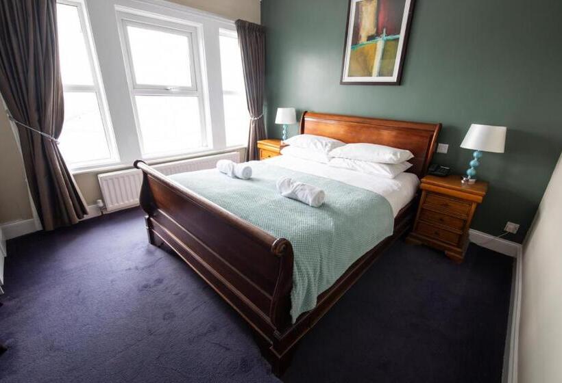 בית מלון כפרי The Nines