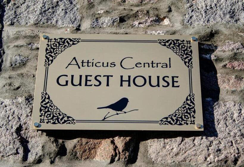پانسیون Atticus Central Guest House