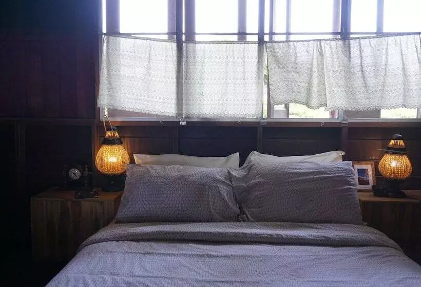 ペンション Kaampuju Cafe And Rooms