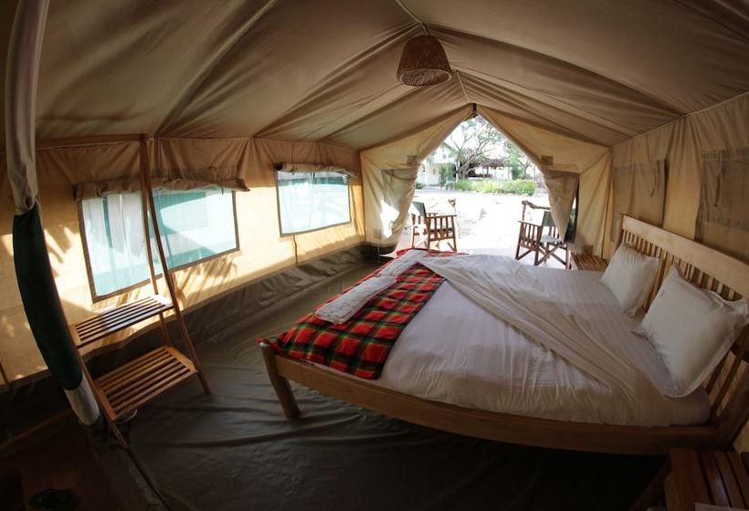 پانسیون Kara Tunga, Karamoja Safari Camp