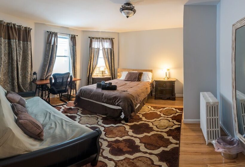 Wyman Bed & Breakfast