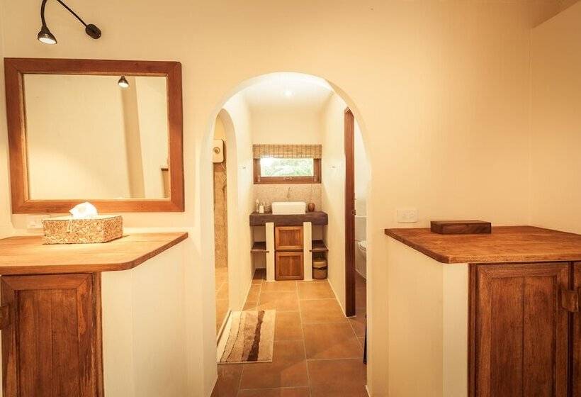 Baan Ya Kha Villa 5 Bedrooms