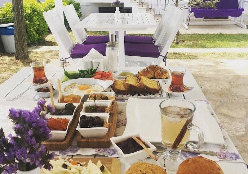 تختخواب و صبحانه Adacayi Otel