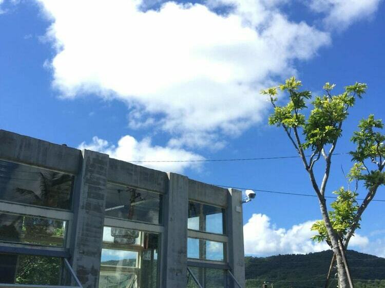 تختخواب و صبحانه Mooning The Hill