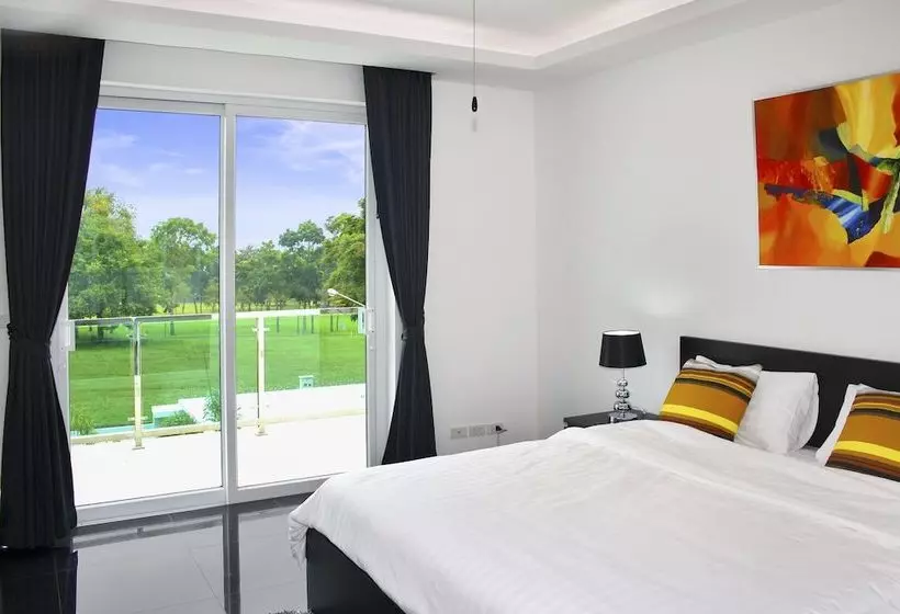 Green View Villas