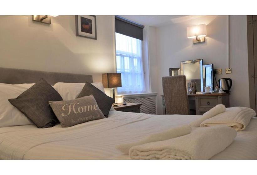 ホテル Hare & Hounds