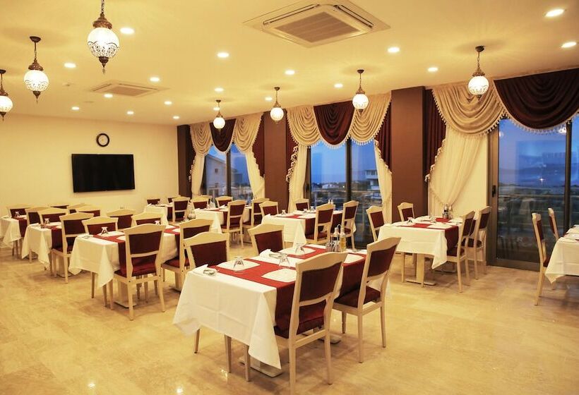 هتل Mordoğan Zeytinli Konak Butik