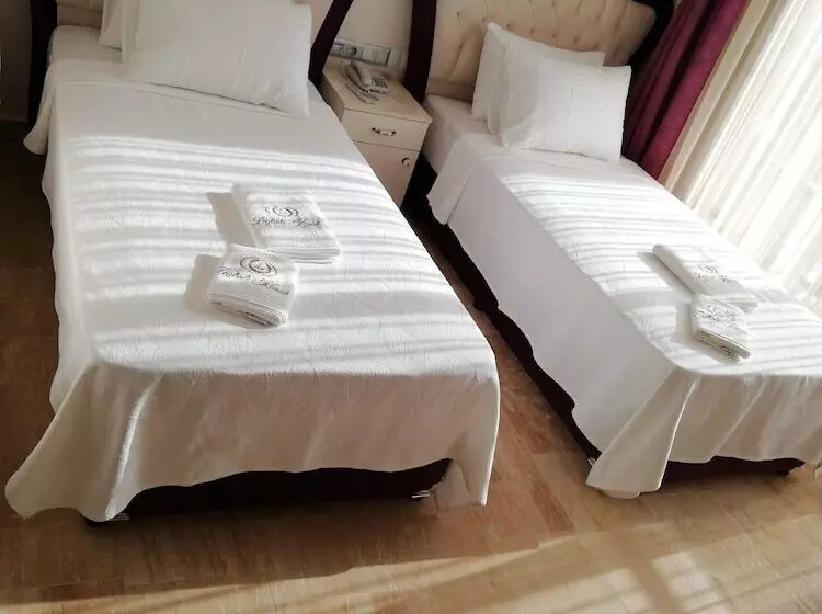 ホテル Mordoğan Zeytinli Konak Butik