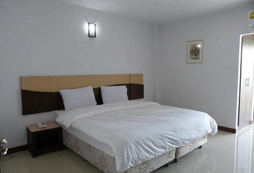 هتل Tamarind Place