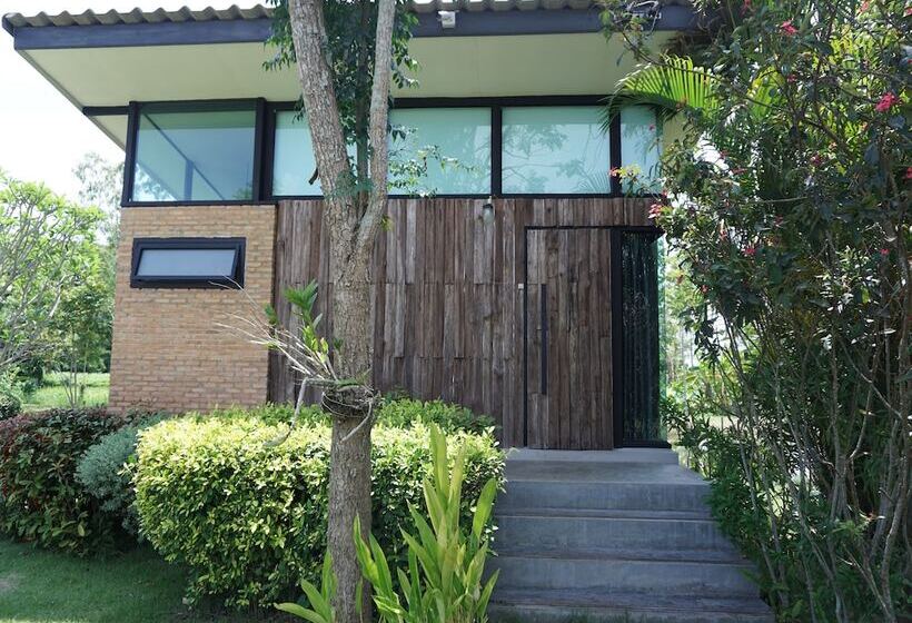 בית מלון כפרי The Lampang Villa