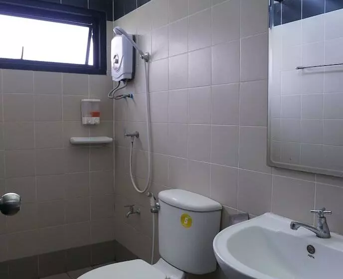 هتل The Lampang Villa