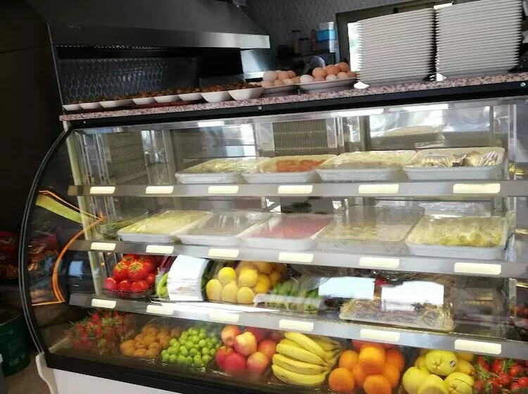 ホテル Mordoğan Zeytinli Konak Butik