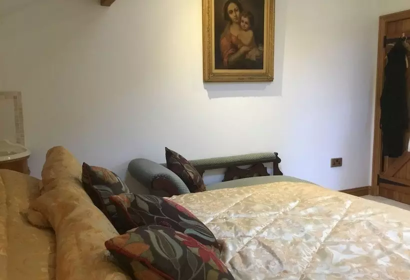 Otley Chevin B&b With Dining