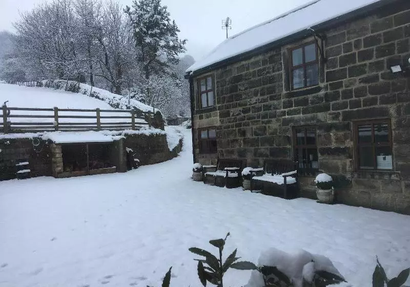 Otley Chevin B&b With Dining