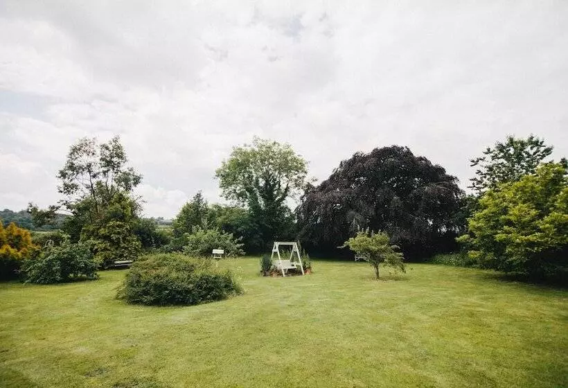 ペンション Broncoed Uchaf Country Guest House