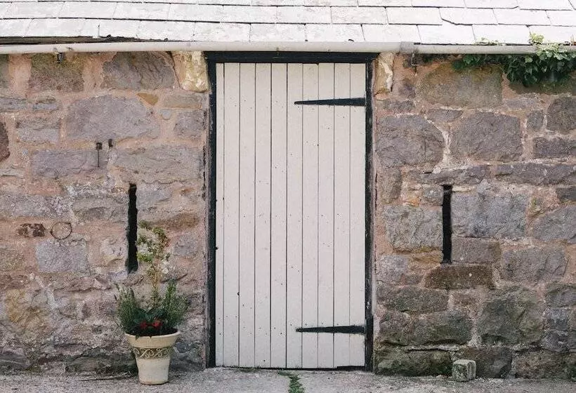 ペンション Broncoed Uchaf Country Guest House