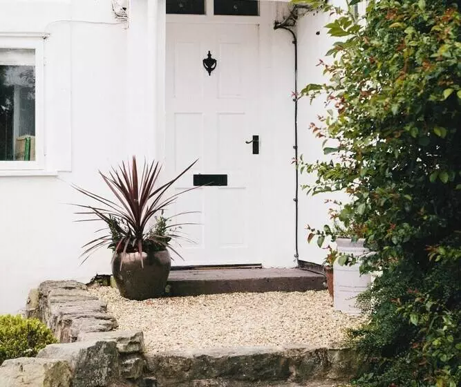 ペンション Broncoed Uchaf Country Guest House