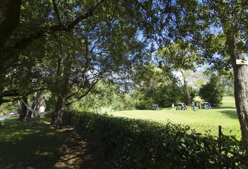 بنسيون Domaine Les Cigales