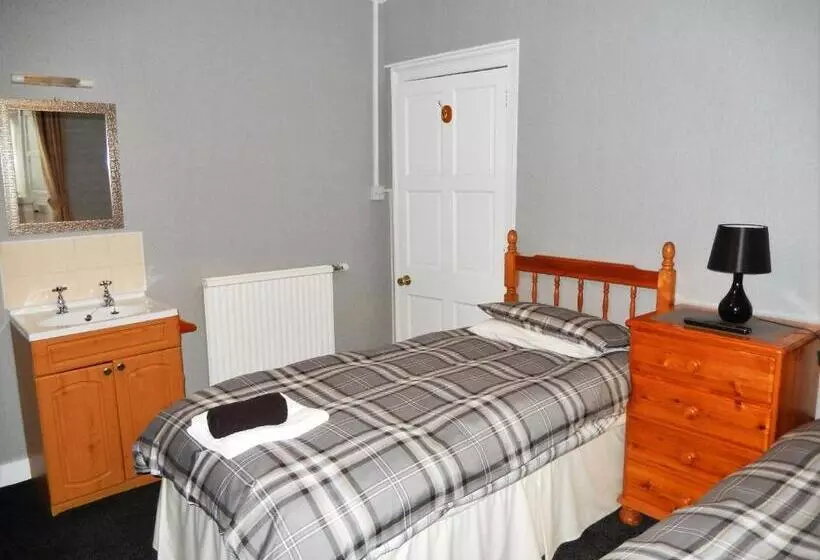 Majatalo Gales Guesthouse