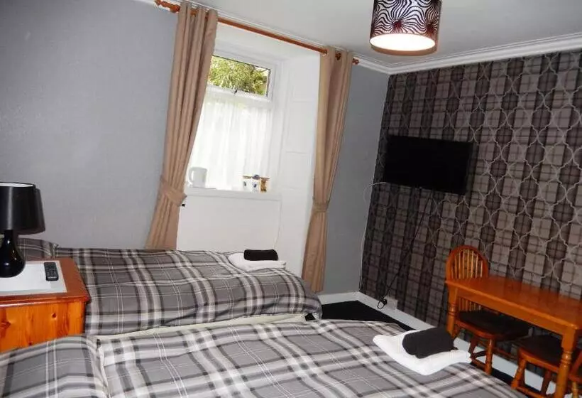 Majatalo Gales Guesthouse