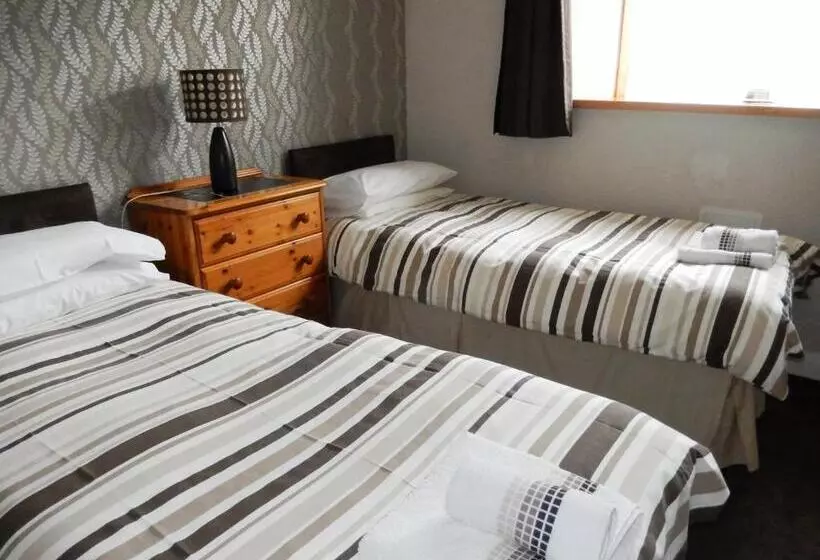 Majatalo Gales Guesthouse