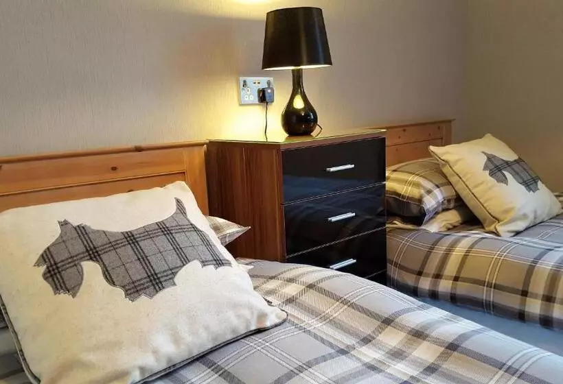 Majatalo Gales Guesthouse