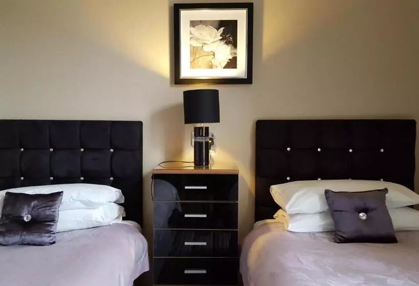 Majatalo Gales Guesthouse