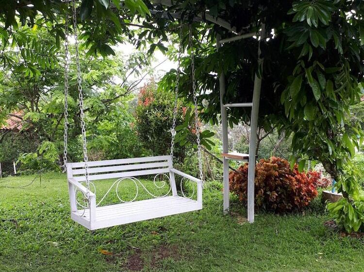 پانسیون Phuchaongo Resort