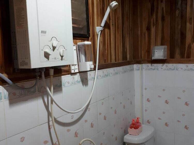 پانسیون Phuchaongo Resort