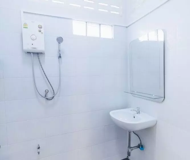 پانسیون Sleeper House