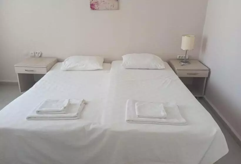 Lomakeskus Kalanora Otel