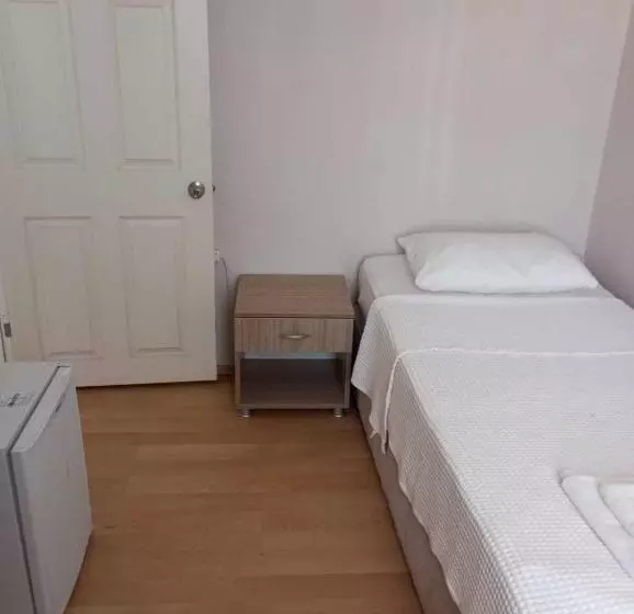 Lomakeskus Kalanora Otel