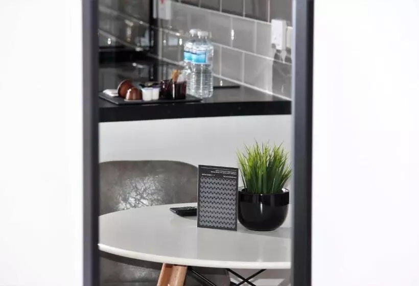 Rioshouse George Inn