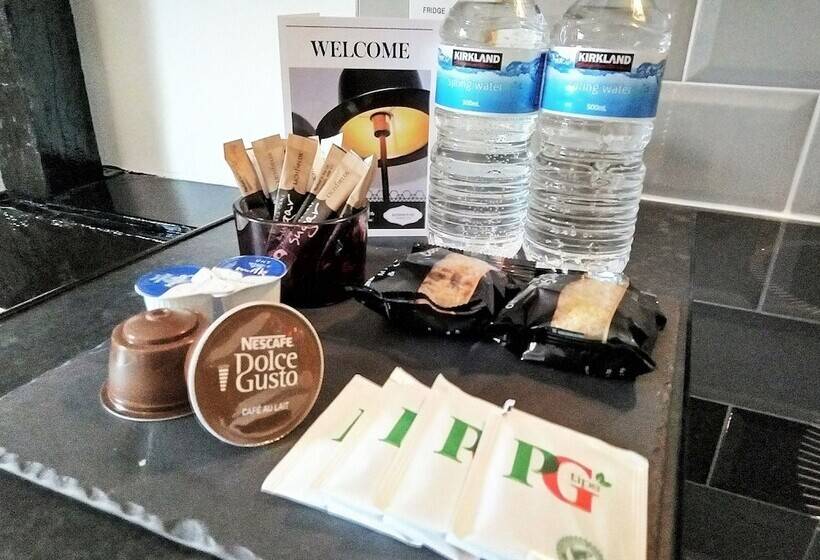 Rioshouse George Inn