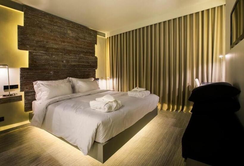 ユースホステル Vitoria Stone