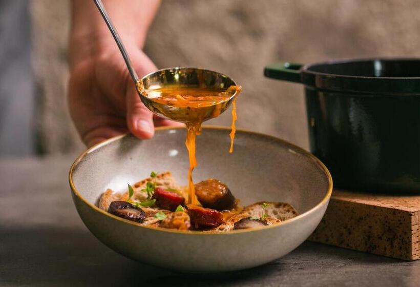 ユースホステル Vitoria Stone