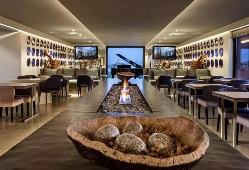 ユースホステル Vitoria Stone