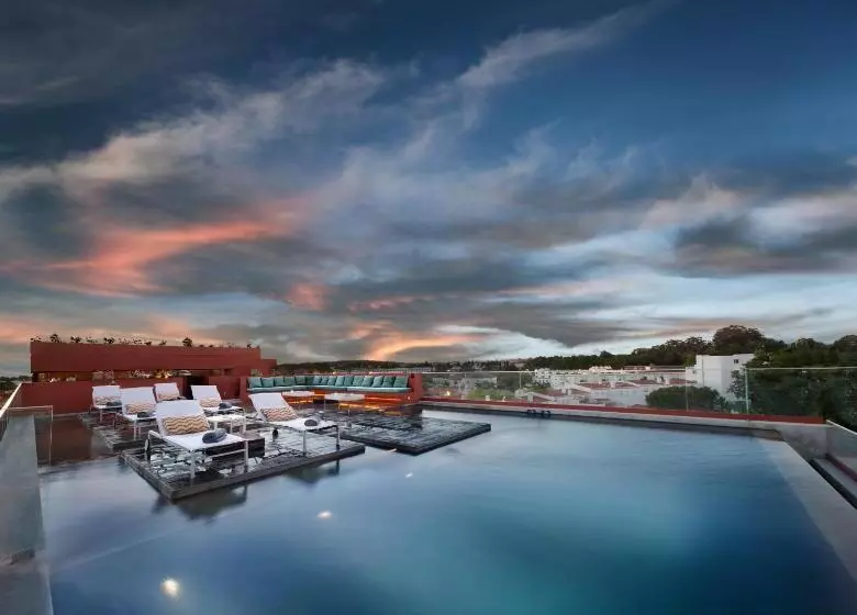 ユースホステル Vitoria Stone