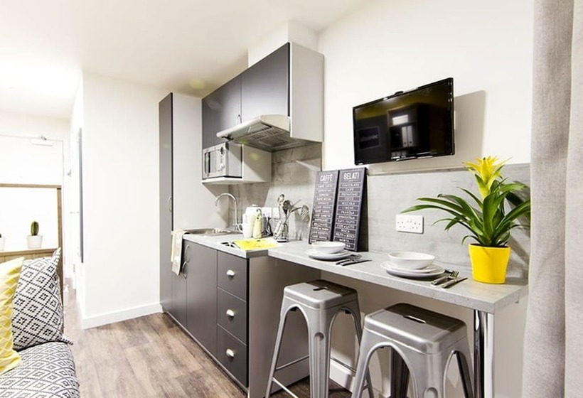 فندق صغير Catherine House  Campus Accommodation