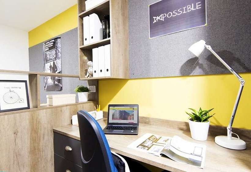 فندق صغير Catherine House  Campus Accommodation