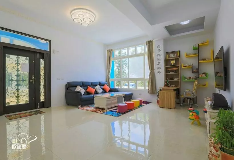 تختخواب و صبحانه Ou Hai You Travel