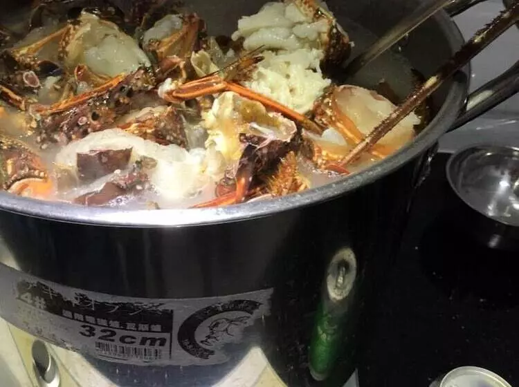 تختخواب و صبحانه Ou Hai You Travel