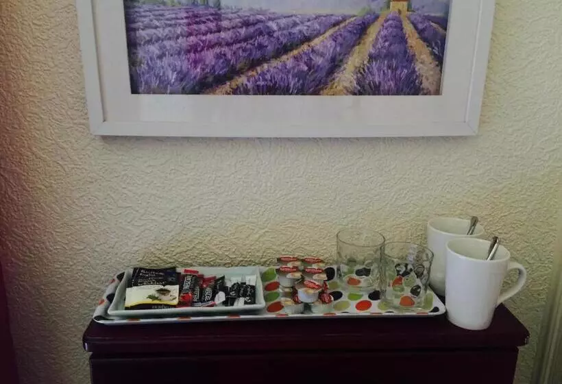 Brentwood Villa Bed And Breakfast