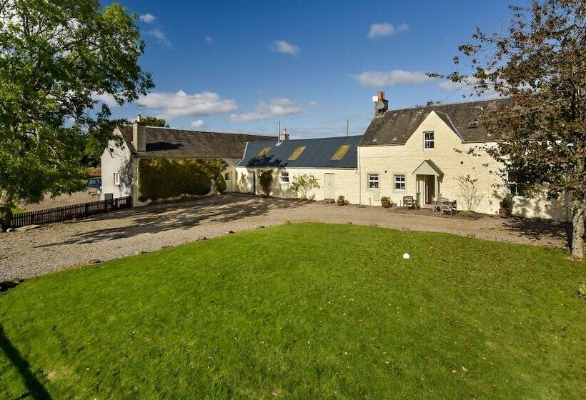 Cardross Estate Holiday Cottages