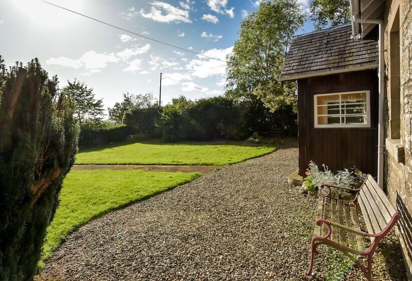 Cardross Estate Holiday Cottages