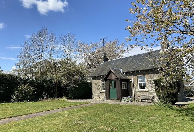 Cardross Estate Holiday Cottages