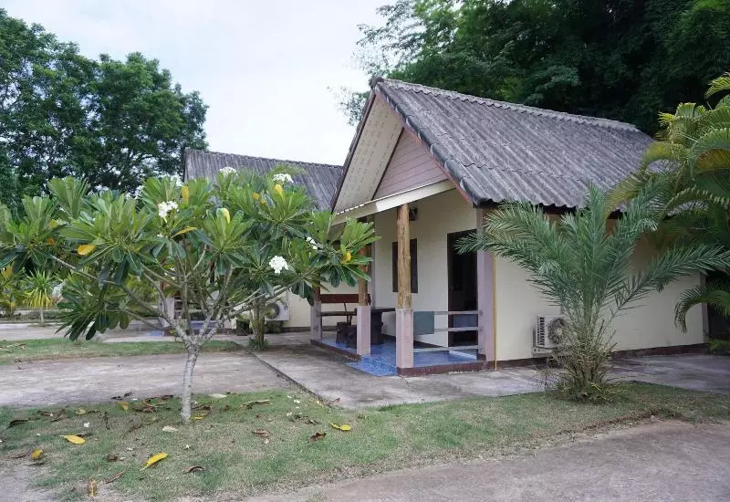 هتل Aunai Nan Resort